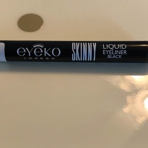 Black Liquid Eyeliner